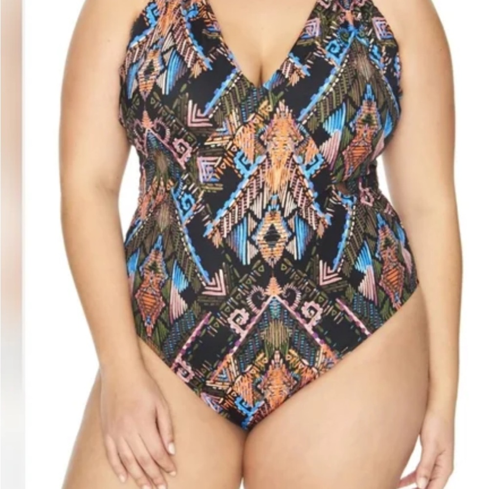 NWOT Time & True Aztec Print 0ne-Piece Swimsuit Plus Size 2X